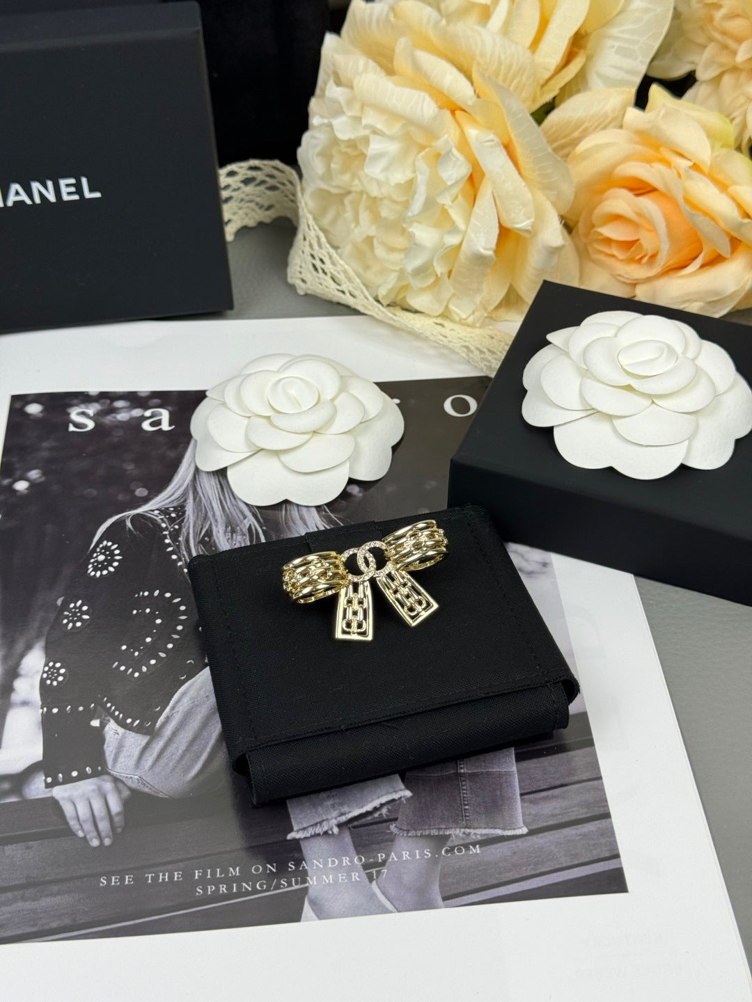 [⭐Corinne]25K Hollow Bow Brooch