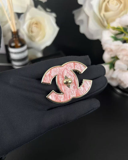 [⭐Corinne]Pink Resin Classic Brooch 5cm