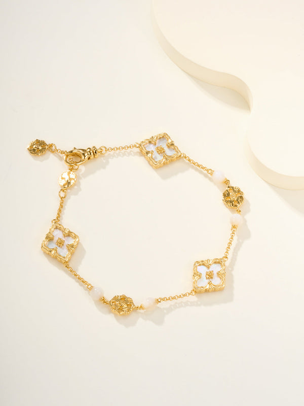 [⭐Corinne]B.C.L ENAMELED Three-Flower Bracelet（Trumpet)
