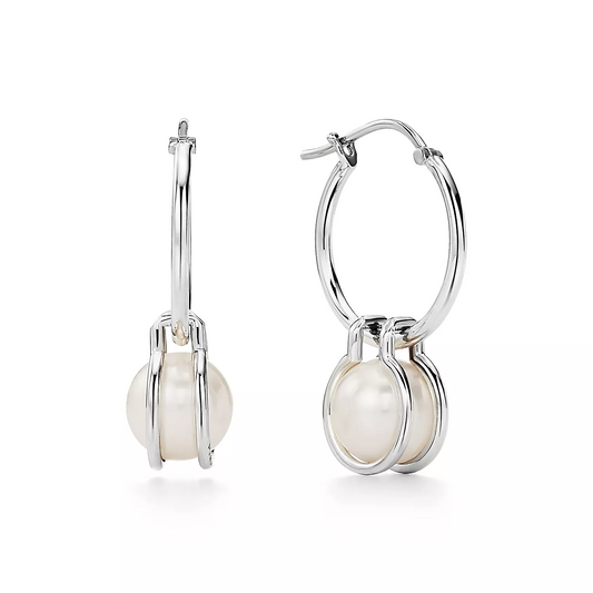 [Corinne]PEARL HOOP SILVER EARRINGS
