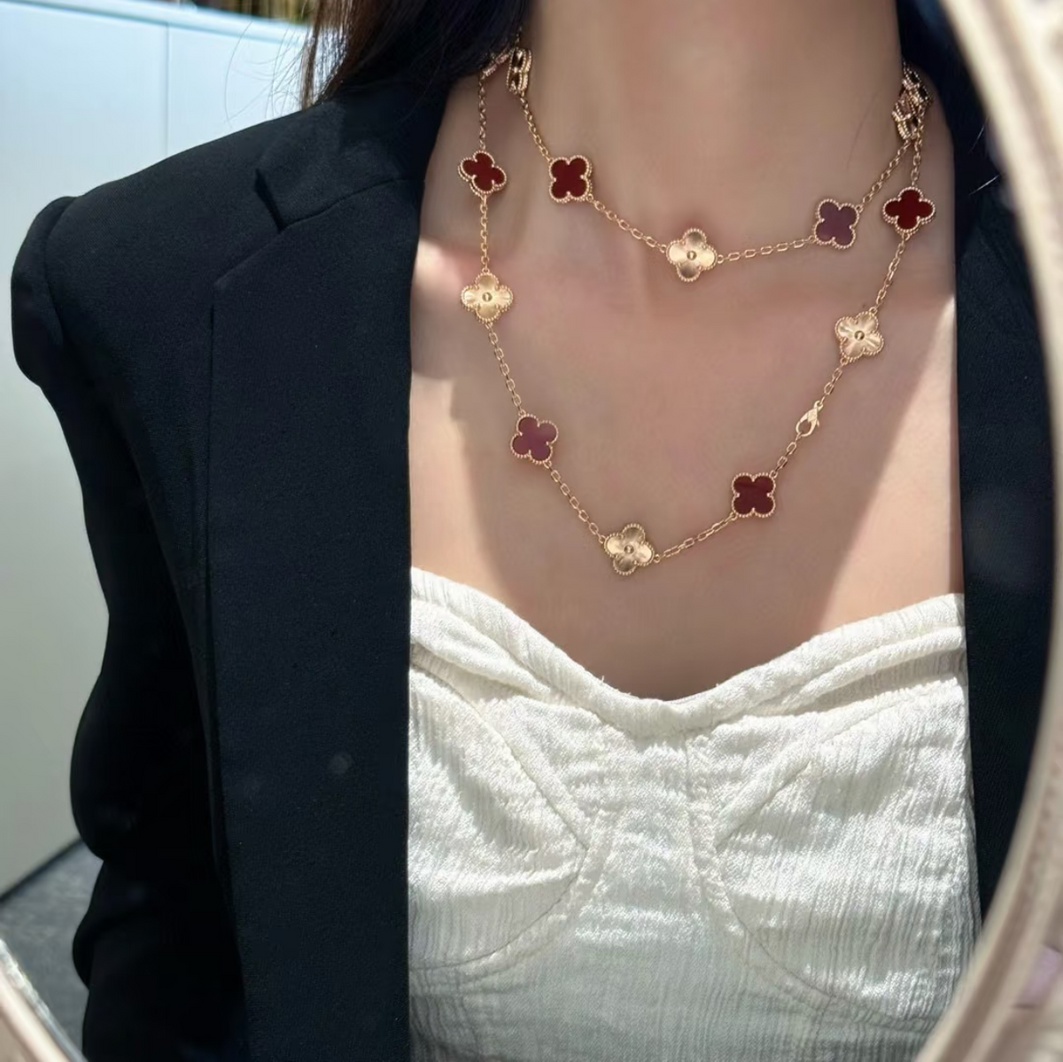 [⭐Corinne]CLOVER 20 MOTIFS LASER CARNELIAN NECKLACE