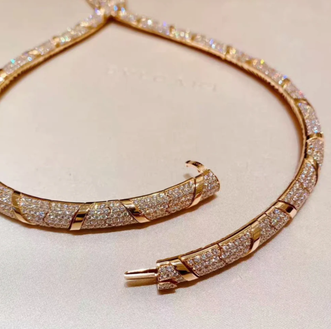 [⭐Corinne]HAUTE COUTURE GOLD SERPENTI NECKLACE