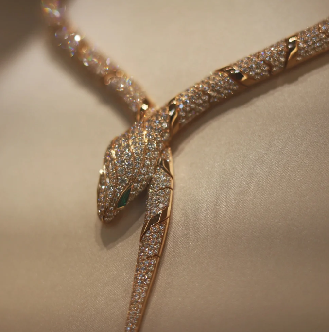 [⭐Corinne]HAUTE COUTURE GOLD SERPENTI NECKLACE