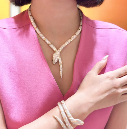 [⭐Corinne]HAUTE COUTURE GOLD SERPENTI NECKLACE