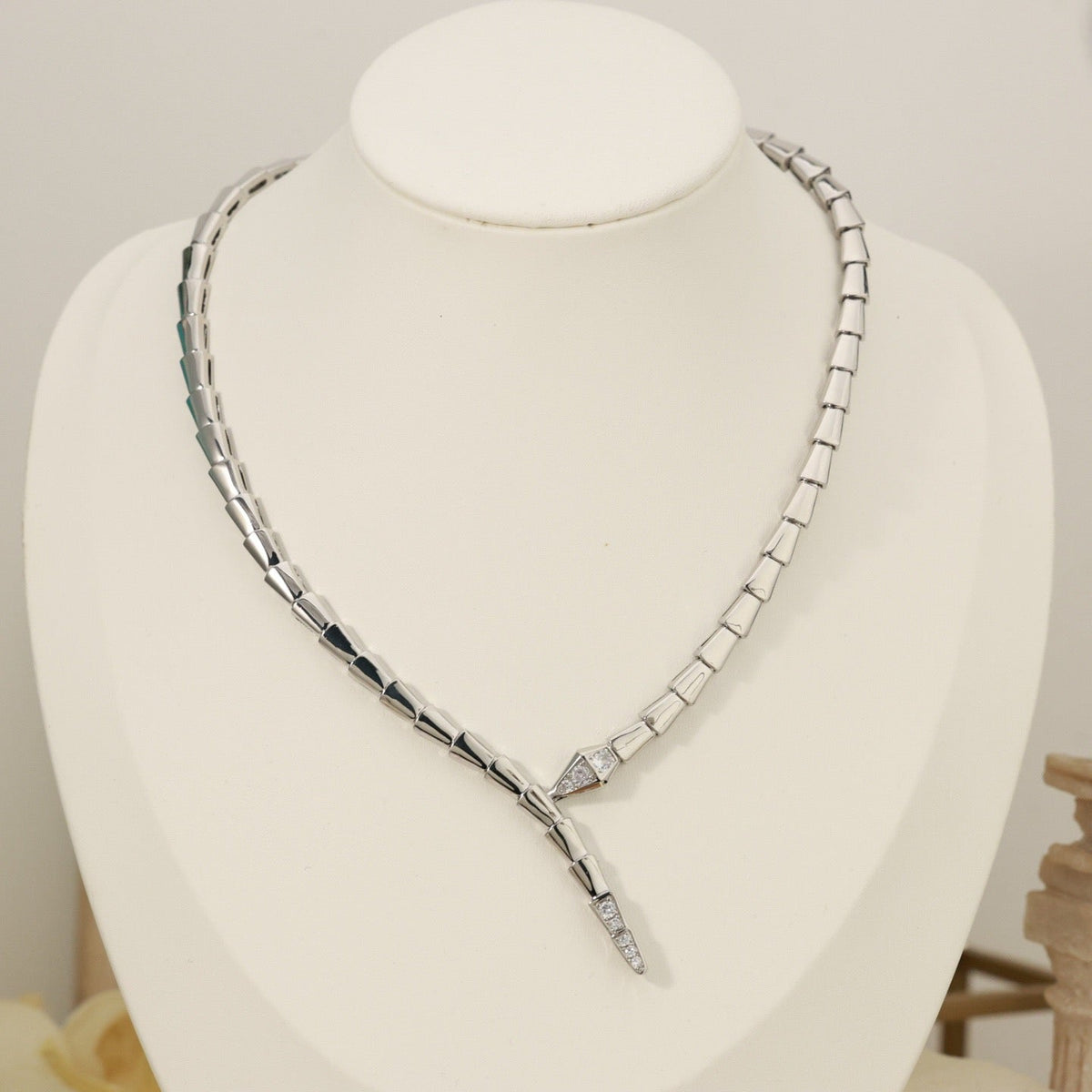 [⭐Corinne]NEW！SERPENT DIAMOND AT BOTH ENDS NECKLACE
