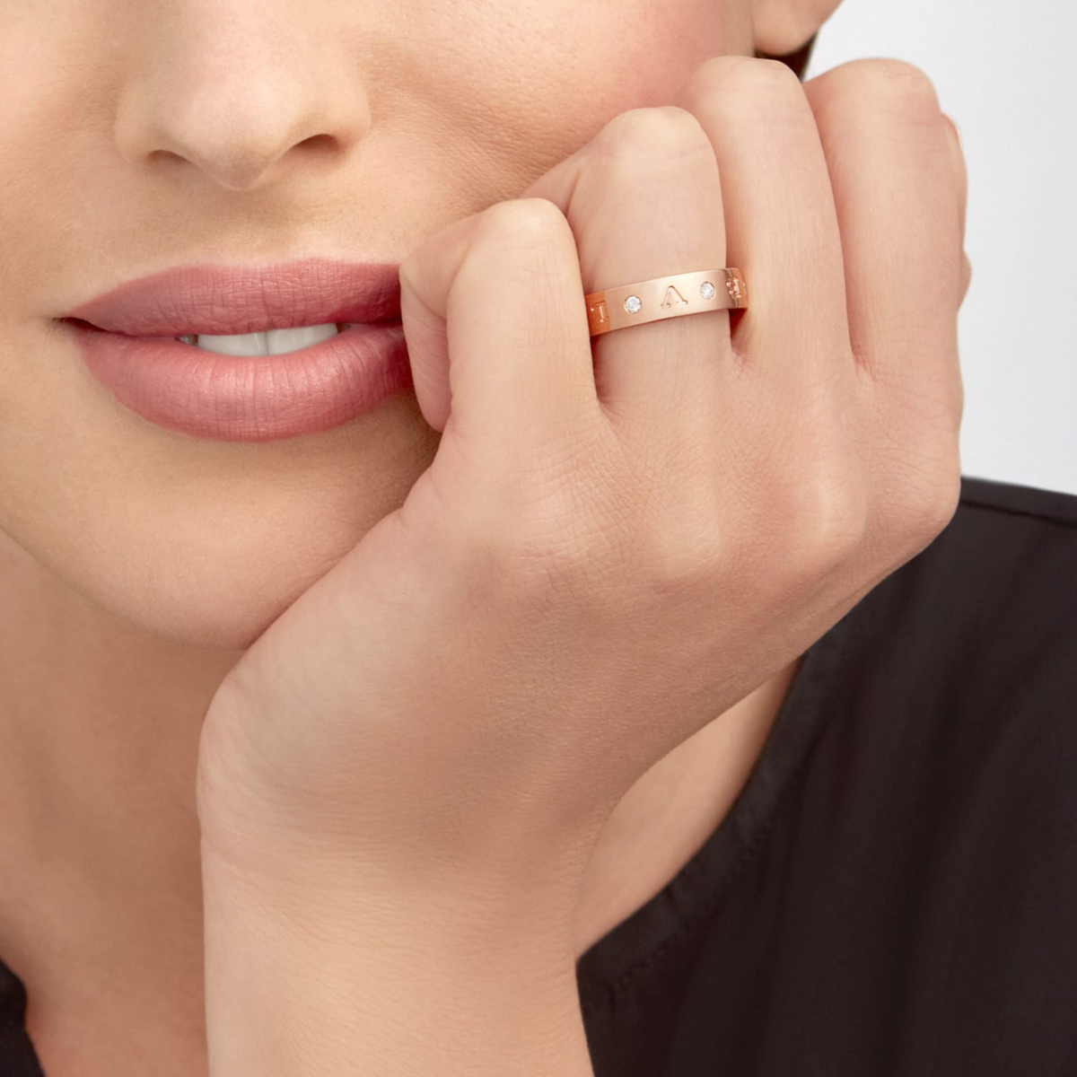 [⭐Corinne]ZERO 1 ESSENTIAL PINK GOLD BAND WITH DIAMONDS RING