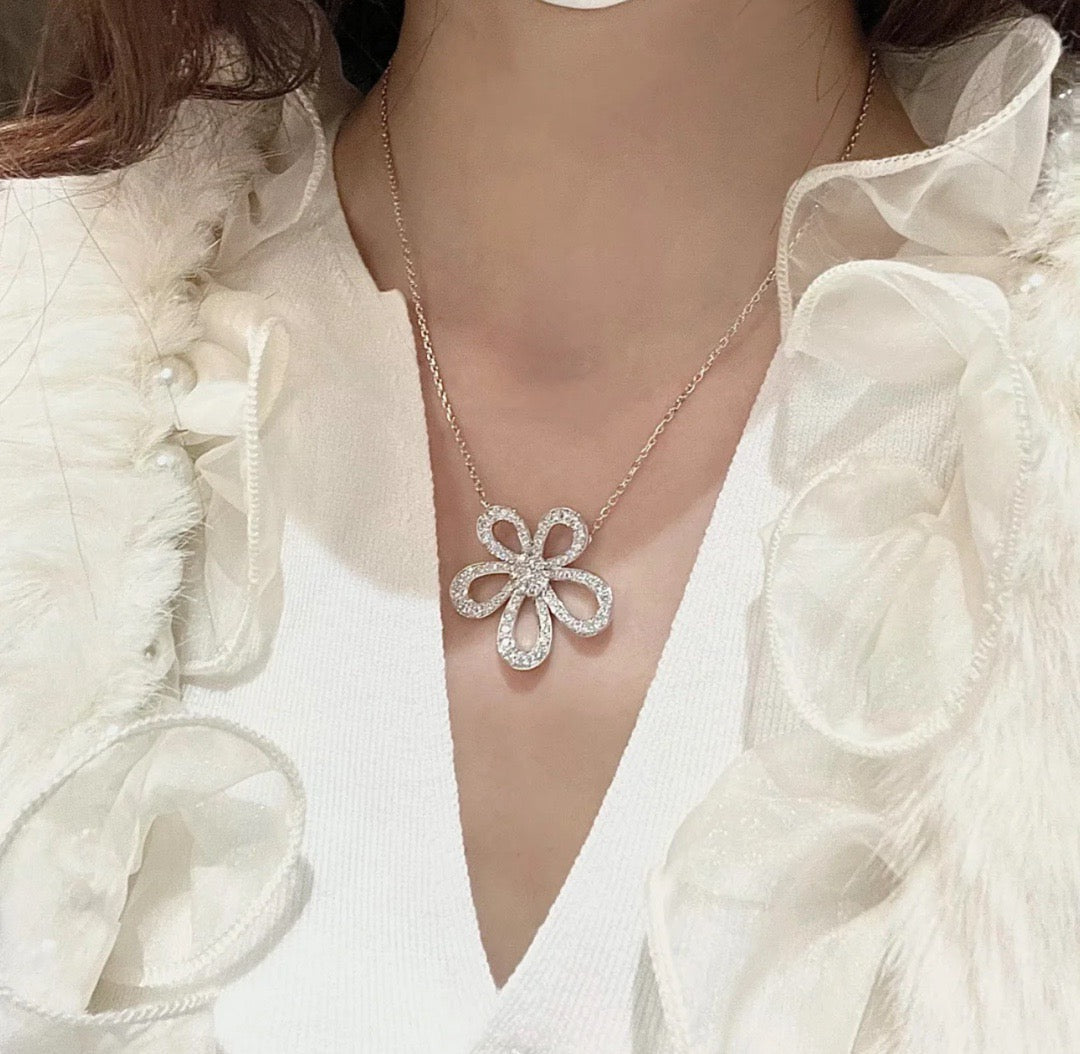 [⭐Corinne]FLOWERLACE NECKLACE FULL DIAMONDS