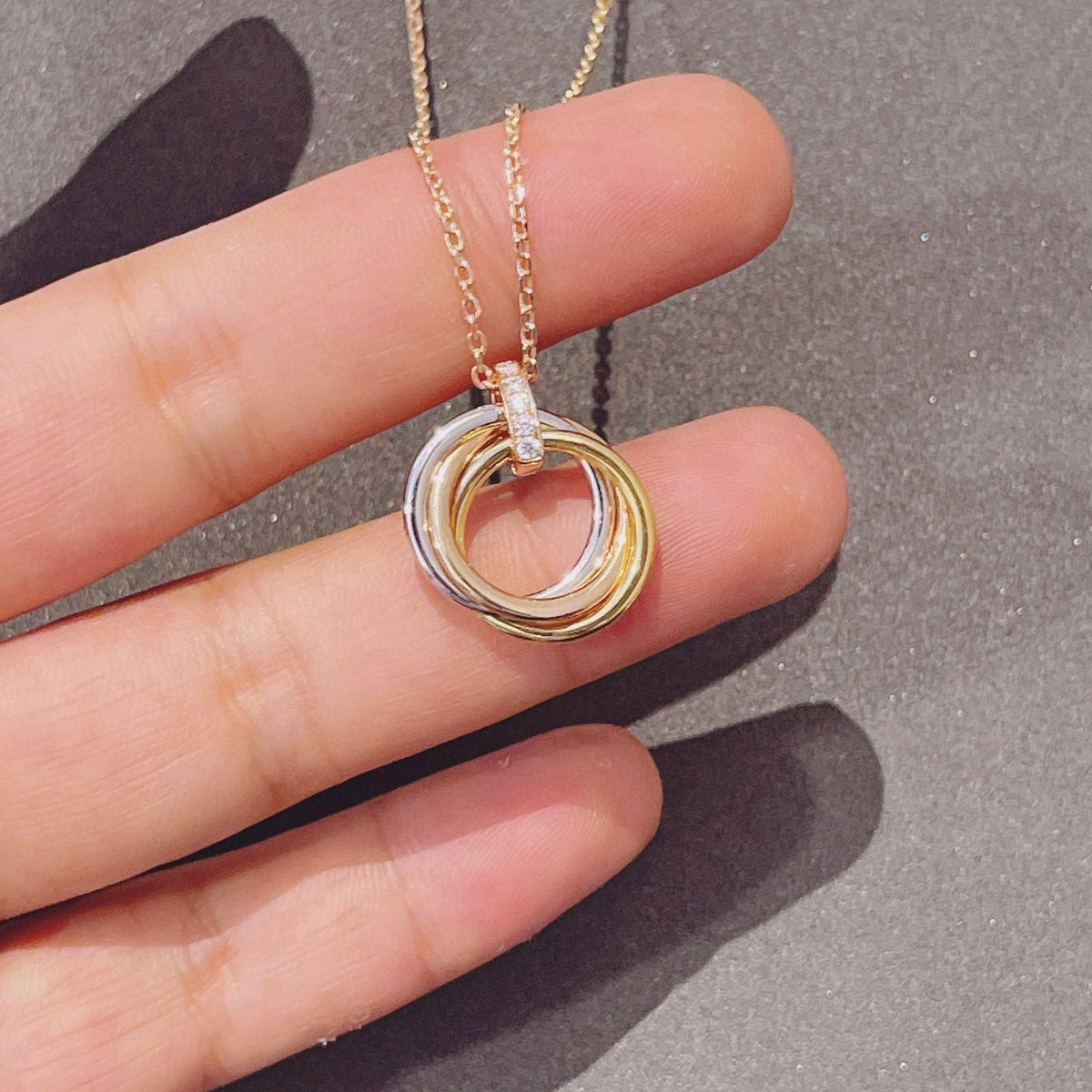 [⭐Corinne]TRINITY NECKLACE GOLD  DIAMONDS
