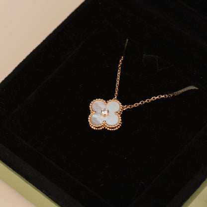 [⭐Corinne]CLOVER 15MM DIAMOND WHITE FRITILLARIA NECKLACE