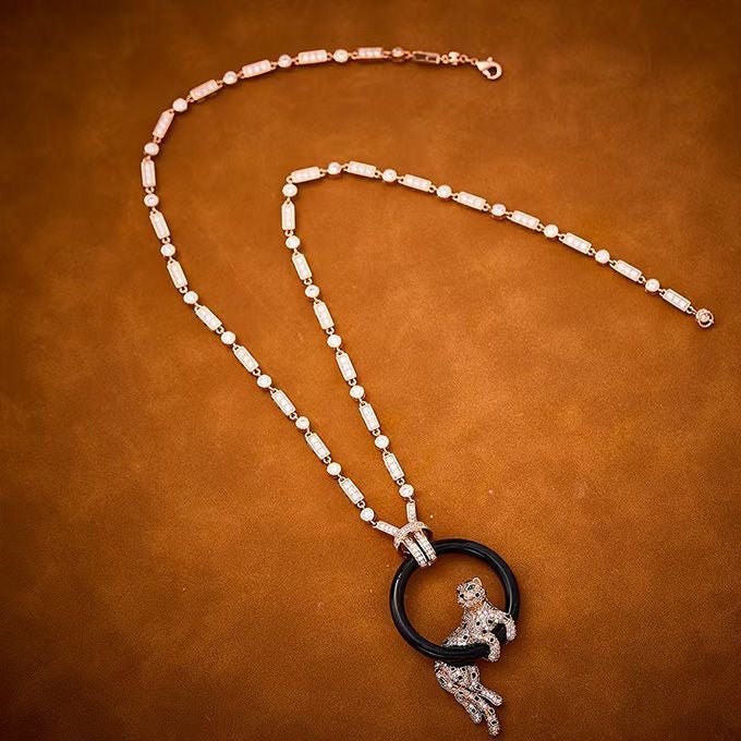 [⭐Corinne jewelrys]NEW BLACK CIRCLE PANTHER FULL DIAMOND NECKLACE