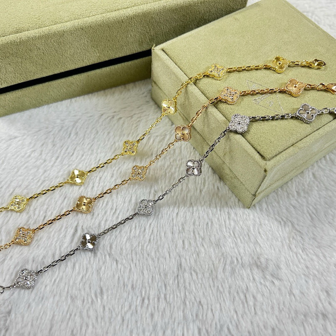 [⭐Corinne]CLOVER 6 MOTIF DIAMOND LASER BRACELET
