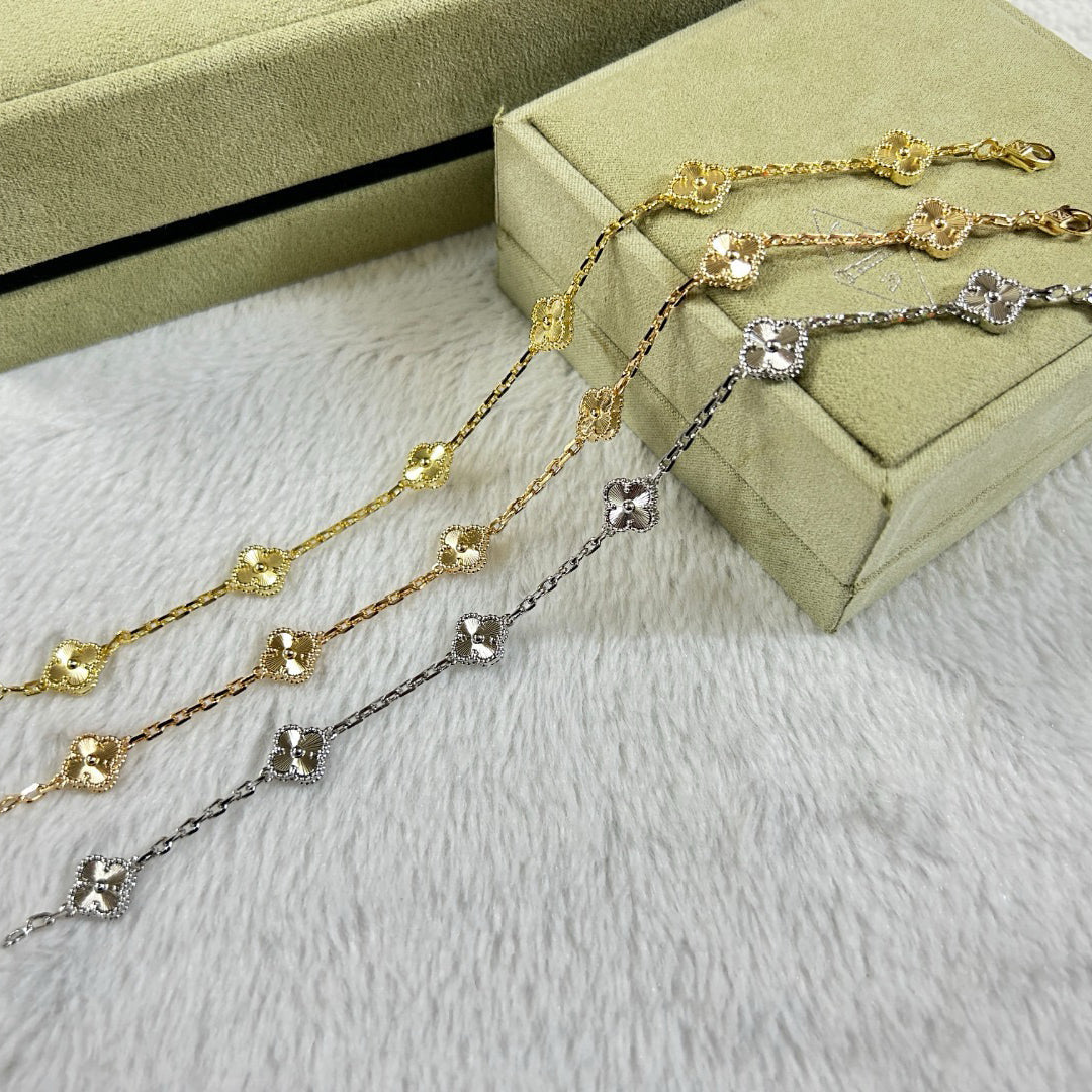[⭐Corinne]CLOVER 6 MOTIF DIAMOND BRACELET