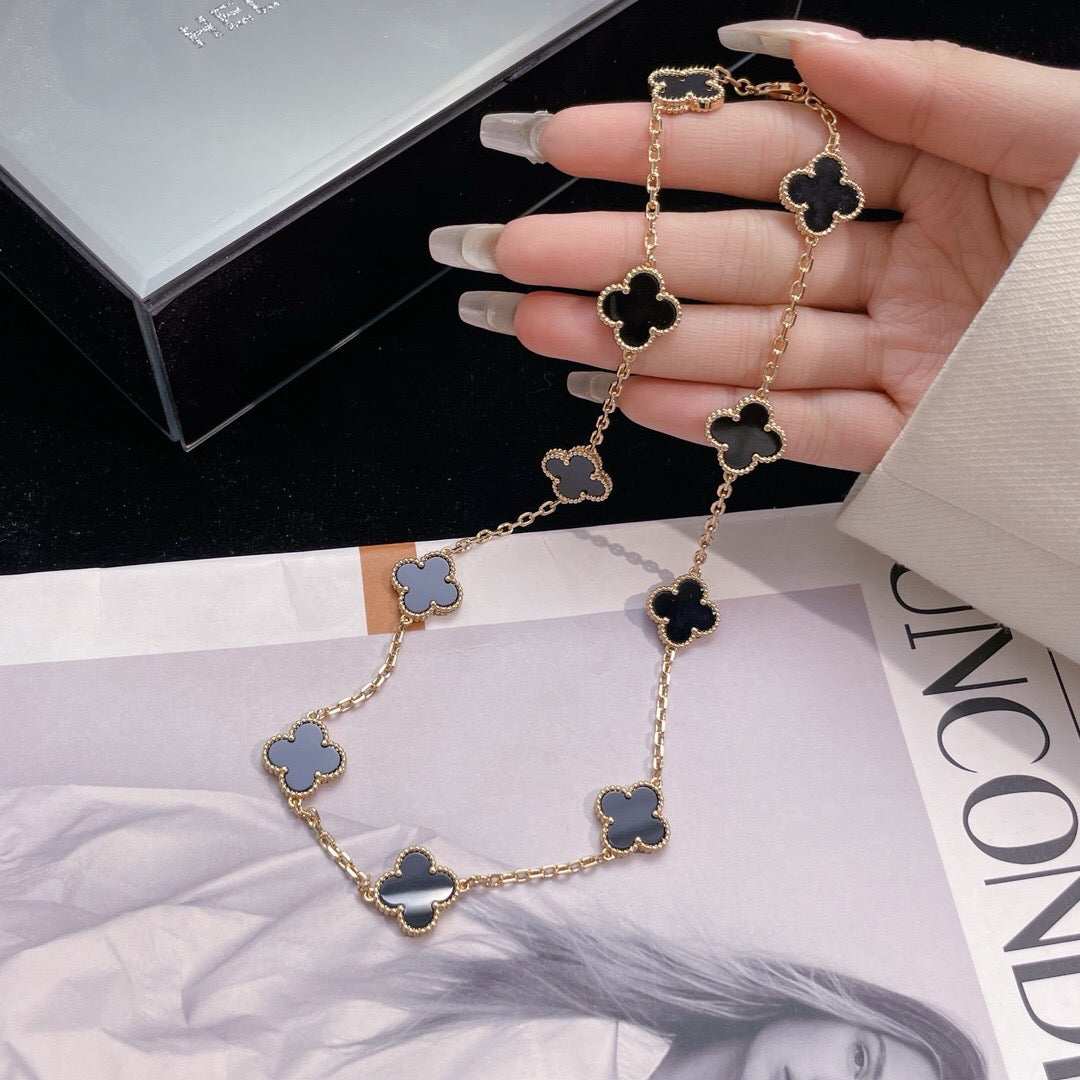[⭐Corinne]CLOVER 10 MOTIFS ONYX NECKLACE