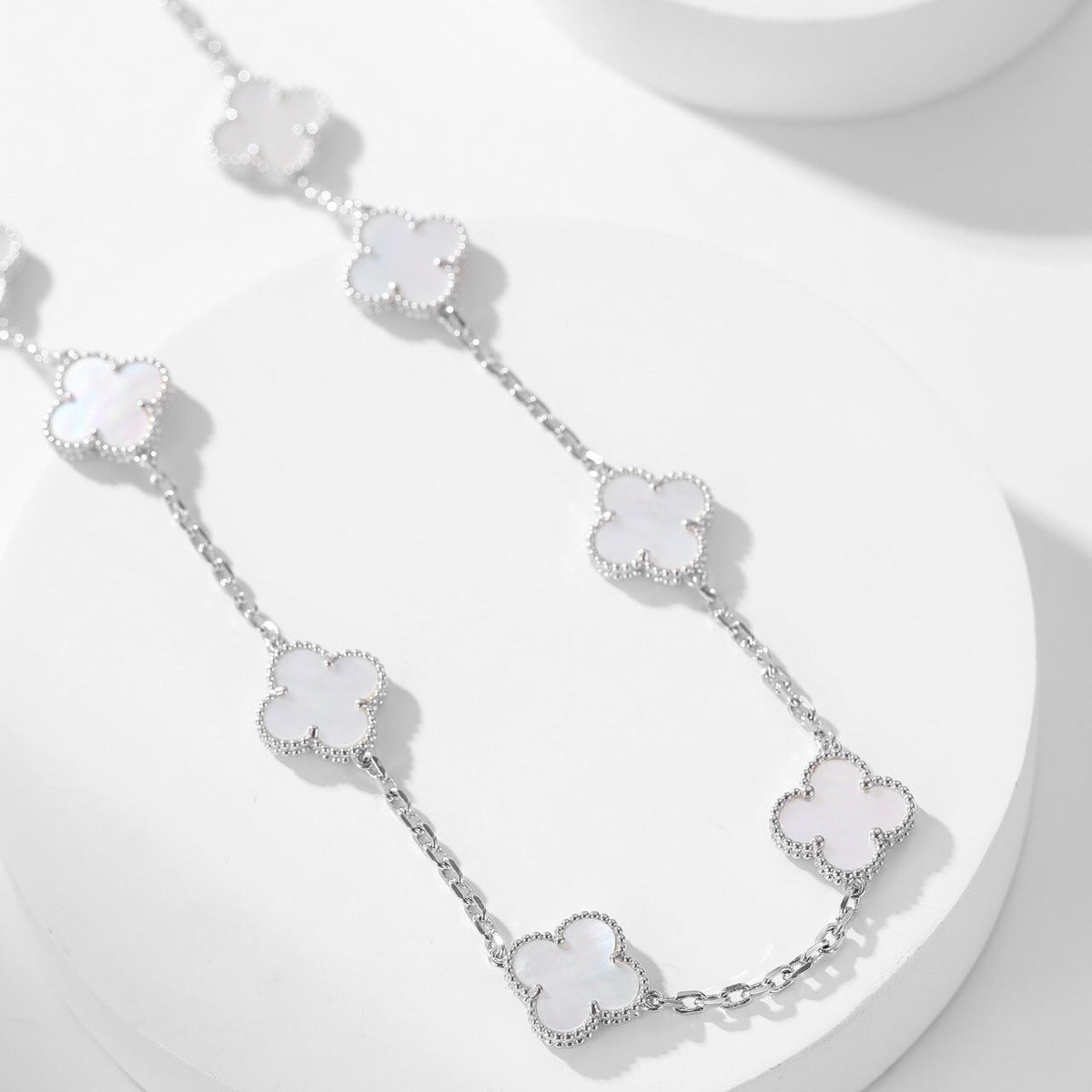 [⭐Corinne]CLOVER 10 MOTIFS WHITE MOTHER OF PEARL NECKLACE