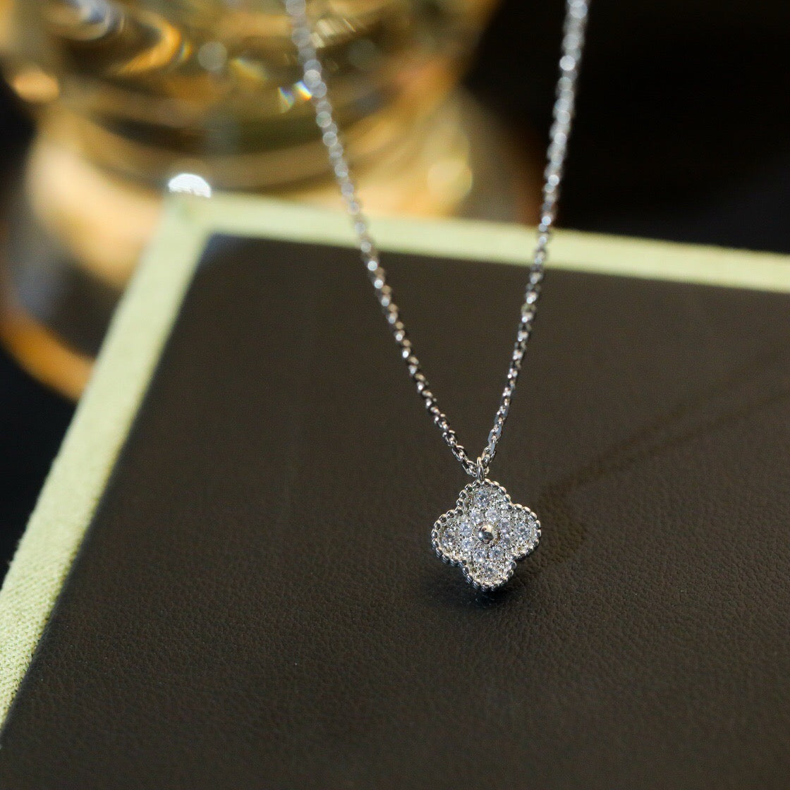 [⭐Corinne]CLOVER MINI 9.5MM PENDANT DIAMOND NECKLACE