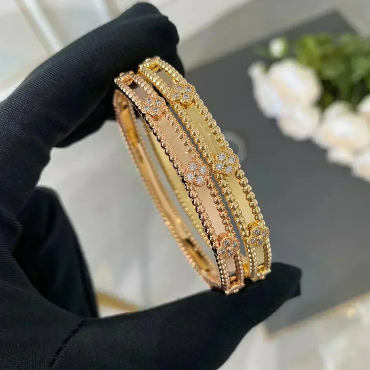 [⭐Corinne]CLOVER BRACELET 4MM DIAMONDS