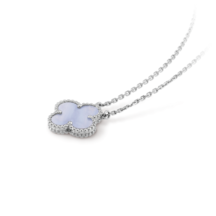 [⭐Corinne]CLOVER 15MM BLUE CHALCEDONY NECKLACE SILVER