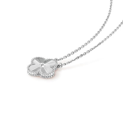 [⭐Corinne]CLOVER 15MM LASER NECKLACE SILVER
