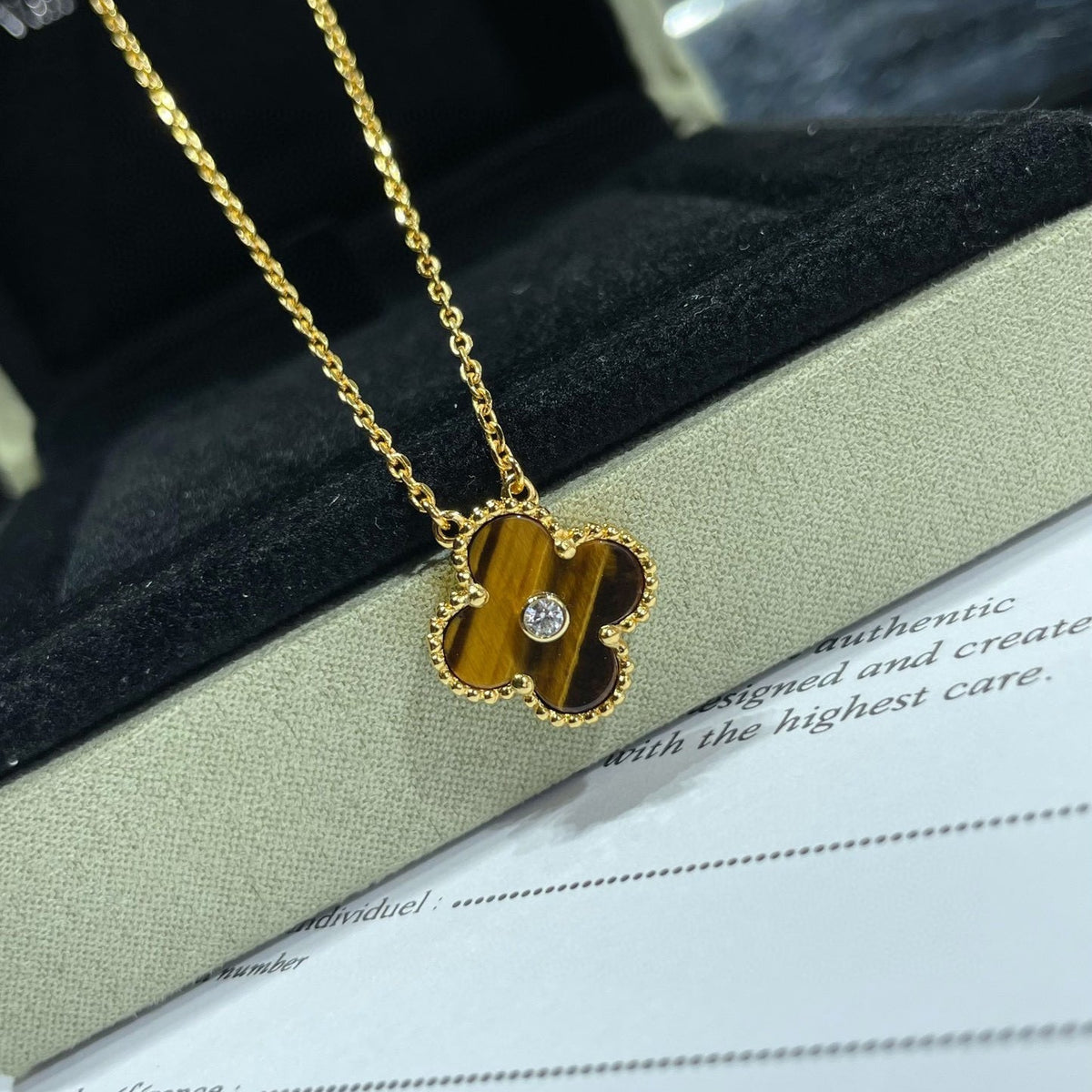 [⭐Corinne]CLOVER 15MM DIAMOND AND YELLOW TIGER'S EYE AGATE necklace