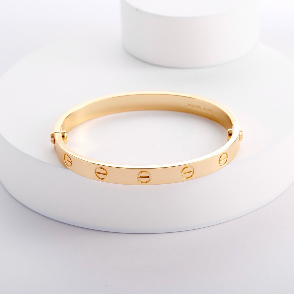 [⭐Corinne]LOVE BRACELET 6.1MM NO DIAMONDS