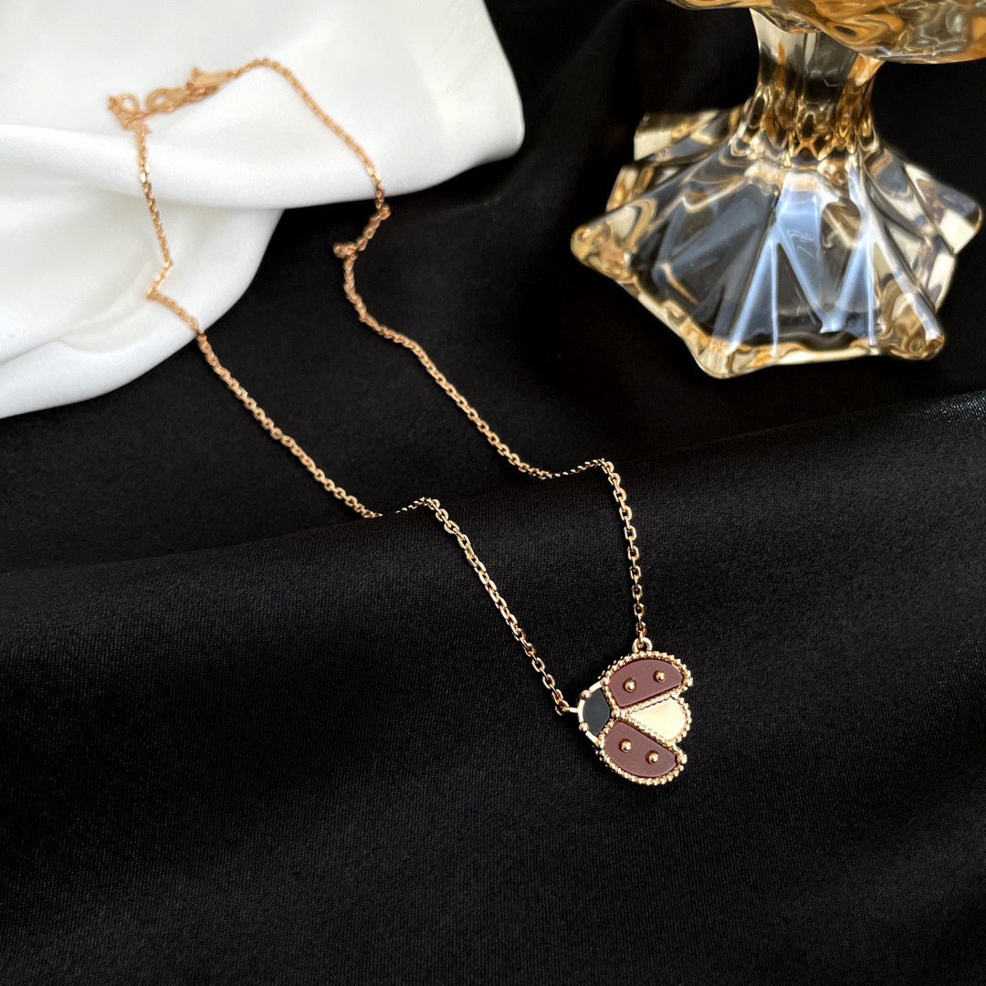 [⭐Corinne]LUCKY  CARNELIANS LADYBUG NECKLACE