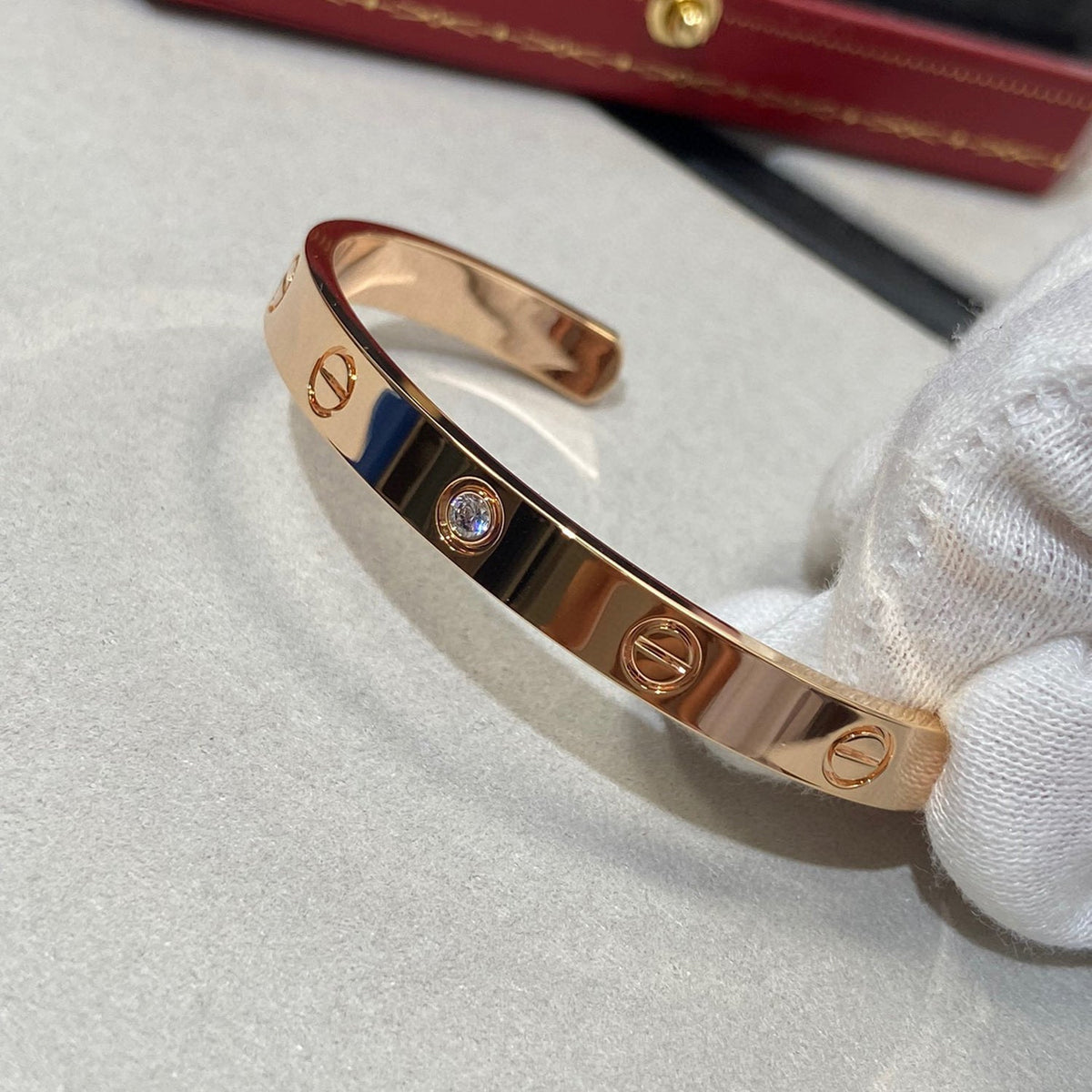 [⭐Corinne]LOVE BRACELET 6.1MM 1 DIAMOND OPEN CUFF