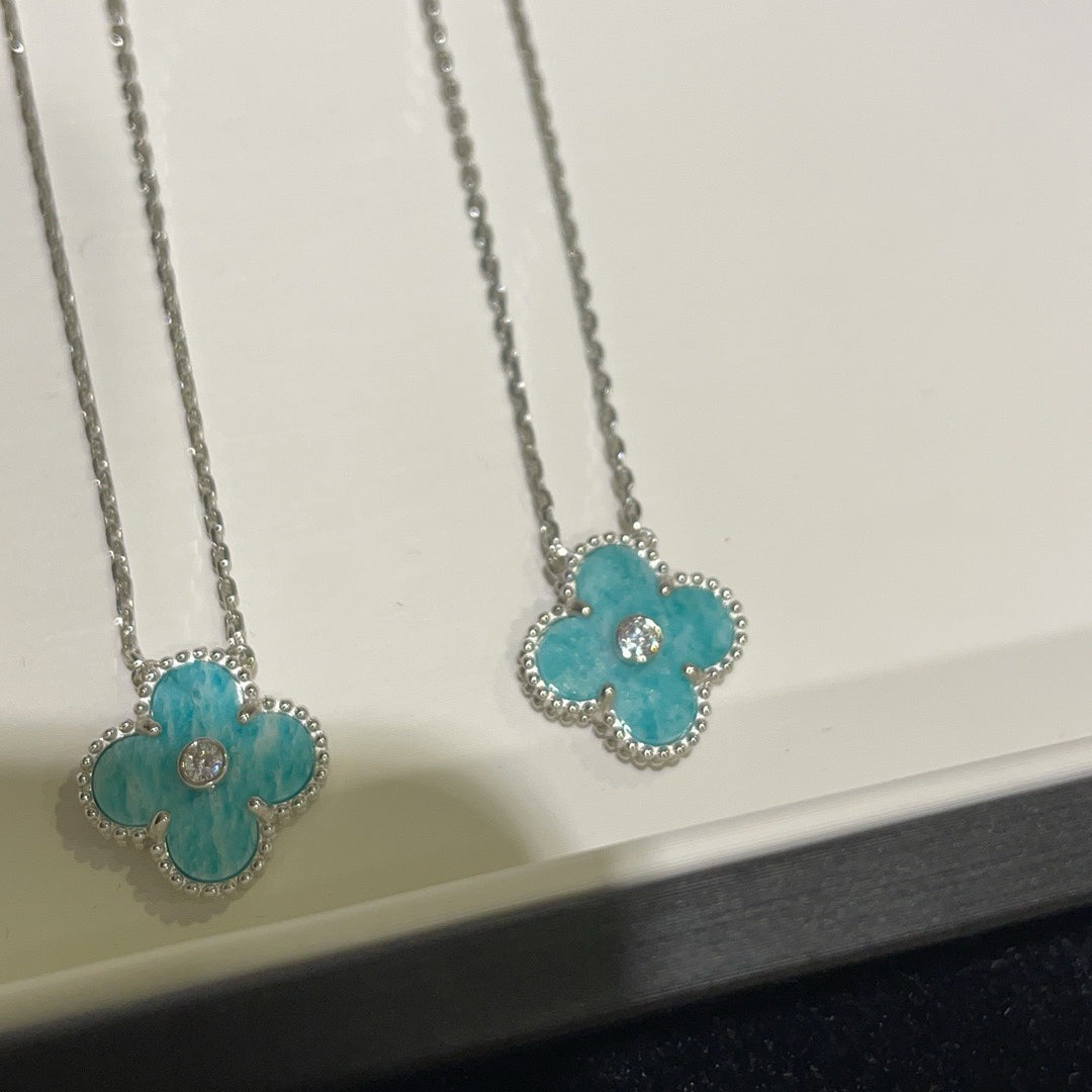 [⭐Corinne]CLOVER 15MM DIAMOND SVRES PORCELAIN  NECKLACE SILVER