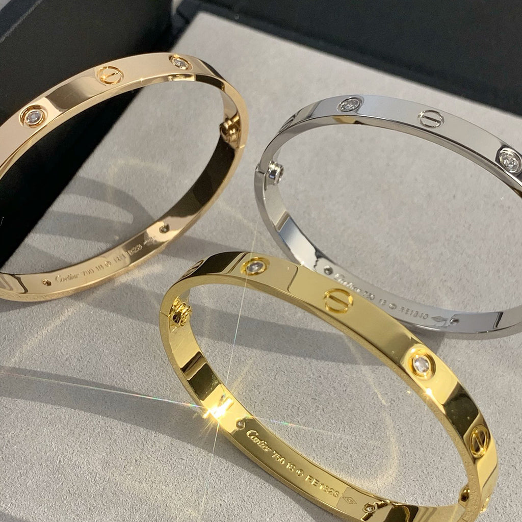 [⭐Corinne]LOVE BRACELET 6.1MM 4 DIAMONDS