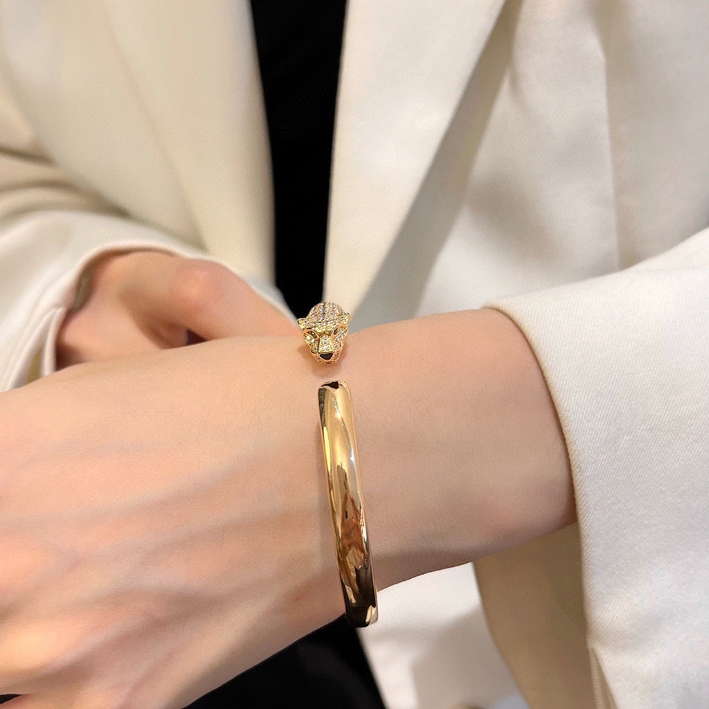 [⭐Corinne]PANTHERE HALF DIAMOND OPEN BRACELET