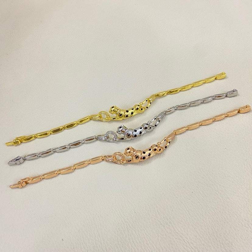 [⭐Corinne]PANTHERE HALF DIAMOND ON CHAIN BRACELET