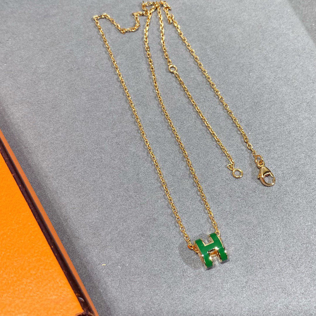 [⭐Corinne]POP H GREEN NECKLACE SILVER AND GOLD