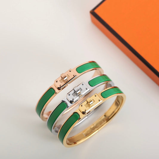 [⭐Corinne]HM KELLY GREEN BRACELET
