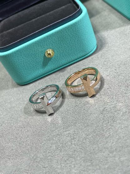 [Corinne]T1 WIDE 4.5MM DIAMOND RING