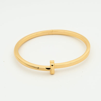 [Corinne]NARROW HINGED BANGLE