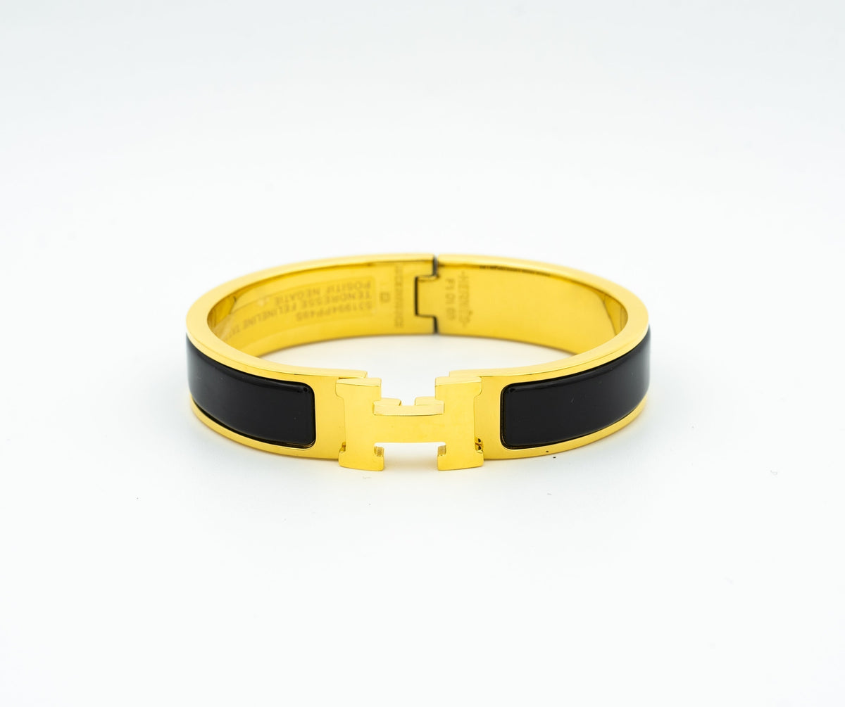 [⭐Corinne]H BLACK BRACELET