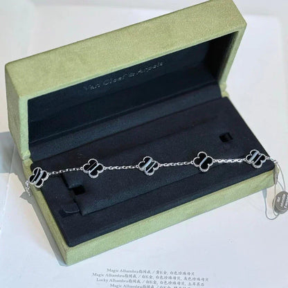 [⭐Corinne] CLOVER 5 MOTIF PULSAR STONE BRACELET COLLECTION
