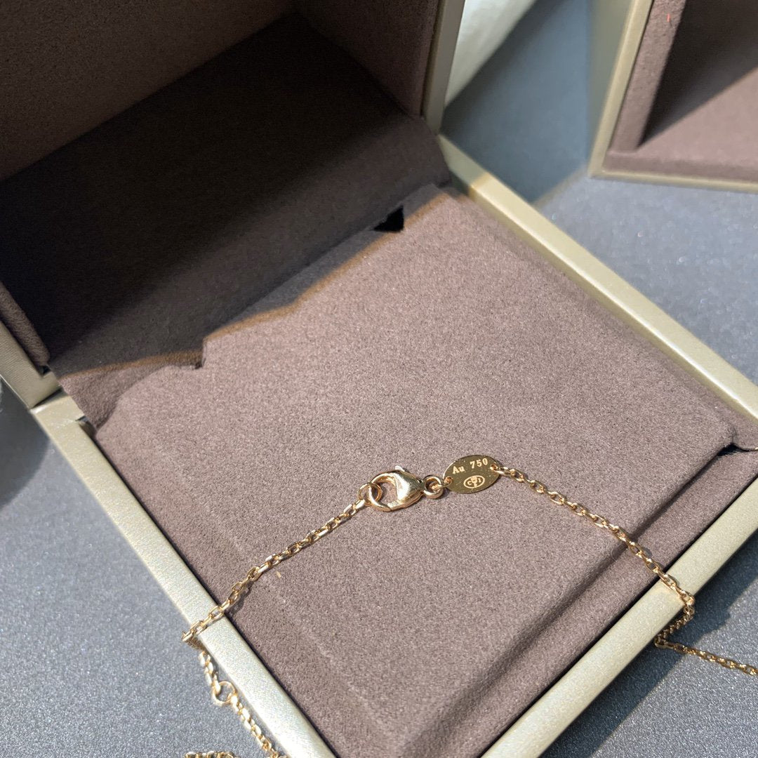 [⭐Corinne]JEUX DE PINK GOLD DIAMOND NECKLACE
