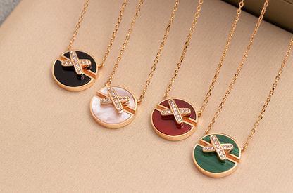 [⭐Corinne]JEUX DE PINK GOLD DIAMOND NECKLACE