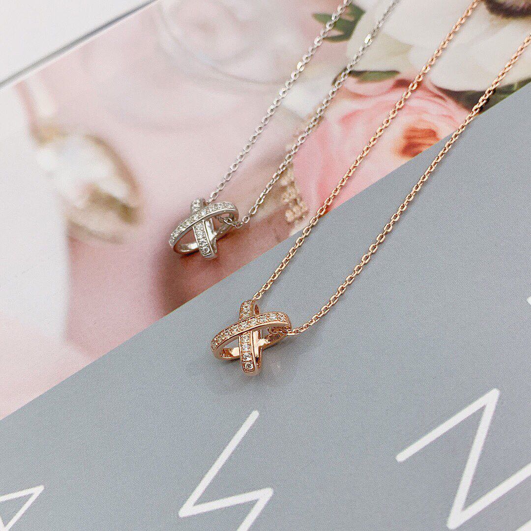 [⭐Corinne]JEUX DE DIAMOND NECKLACE
