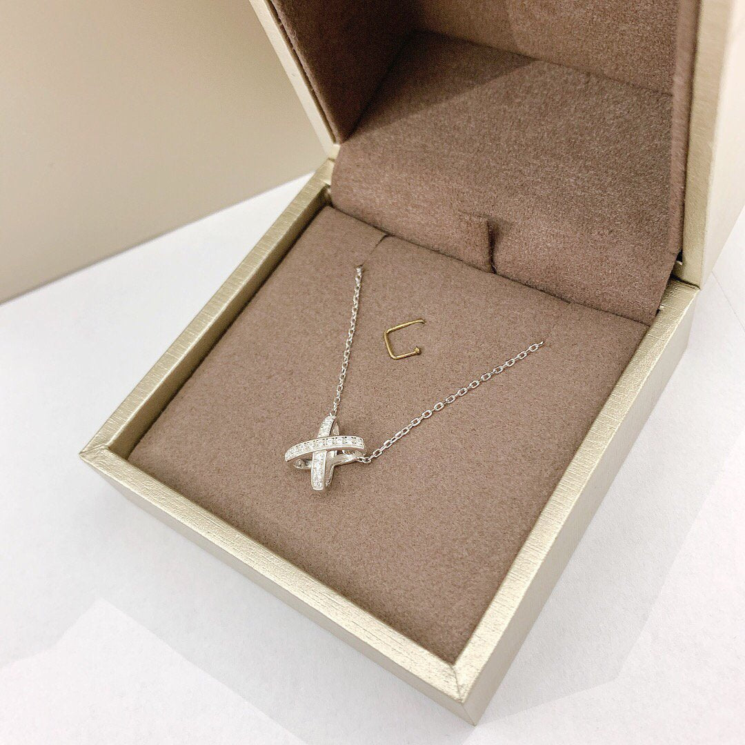 [⭐Corinne]JEUX DE DIAMOND NECKLACE