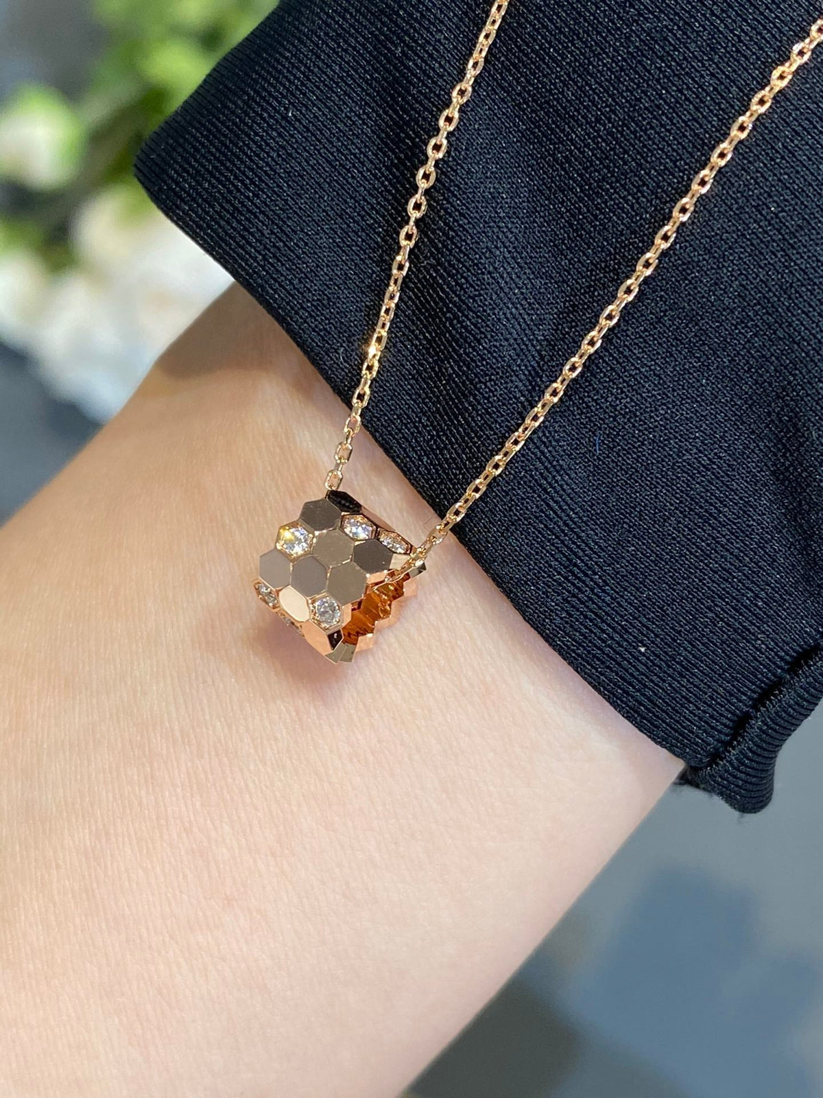 [⭐Corinne]BEE LOVE DIAMOND NECKLACE