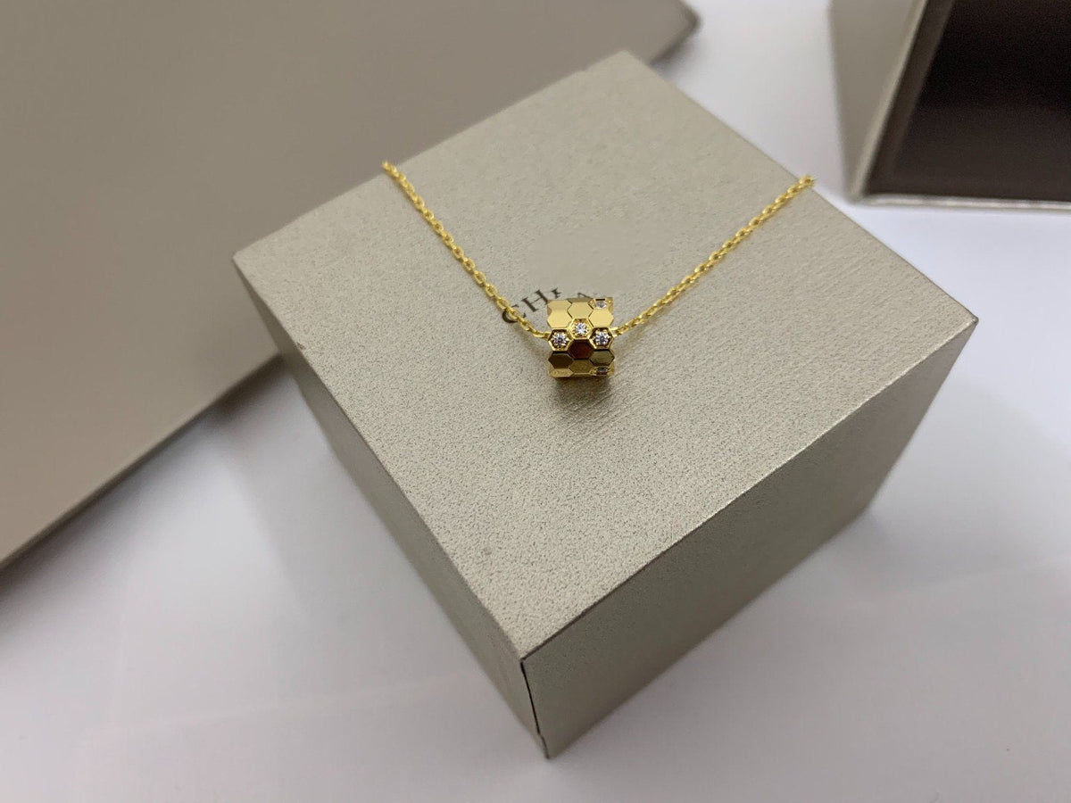 [⭐Corinne]BEE LOVE DIAMOND NECKLACE
