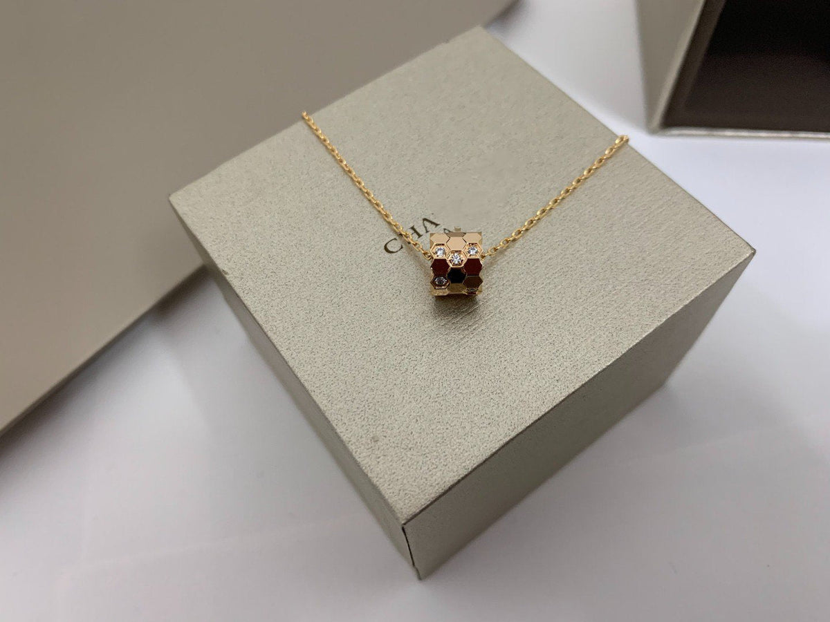 [⭐Corinne]BEE LOVE DIAMOND NECKLACE