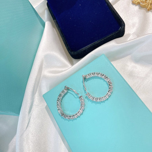 [Corinne]SILVER DIAMOND HOOP EARRINGS