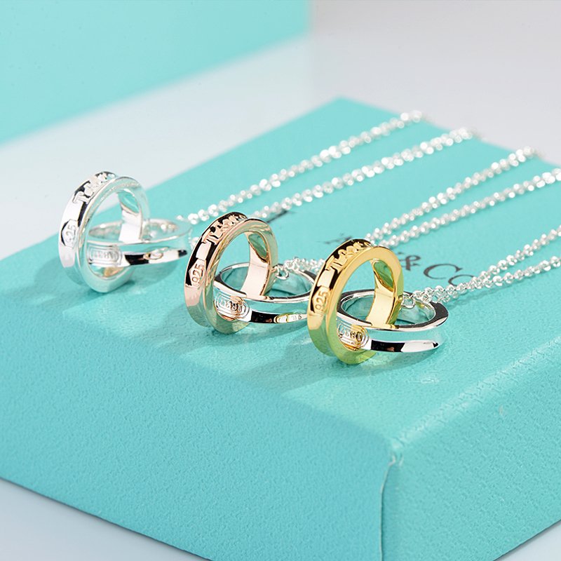 [Corinne]NECKLACE FEMALE DOUBLE RING DOUBLE CIRCLE COUPLE PENDANT