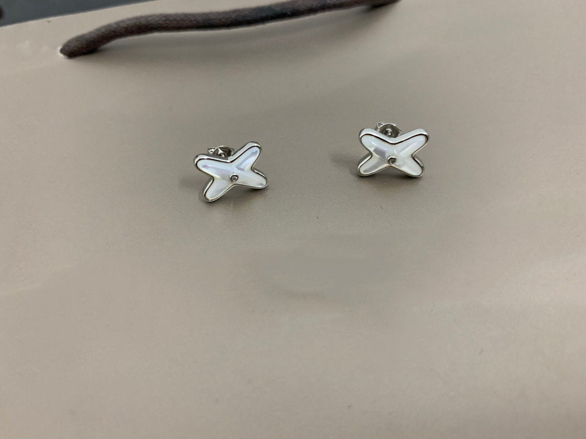 [⭐Corinne]JEUX DE WHITE MOP SILVER DIAMOND EARRINGS