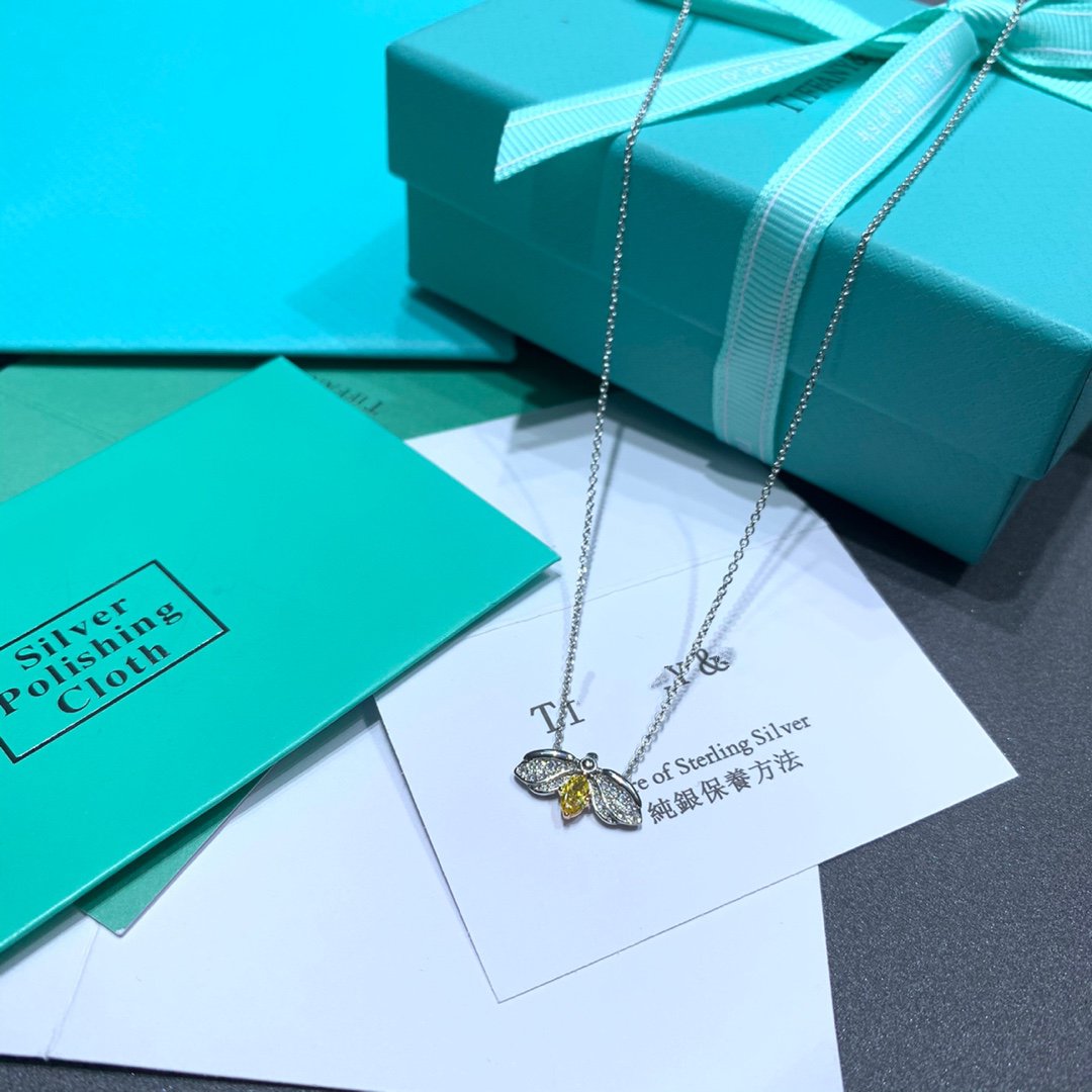 [Corinne]PAPER FLOWERS YELLOW DIAMOND FIREFLY PENDANT