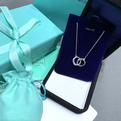 [Corinne]INTERLOCKING CIRCLES PENDANT SILVER SMALL NECKLACE