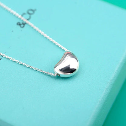 [Corinne]VINTAGE BEAN NECKLACE