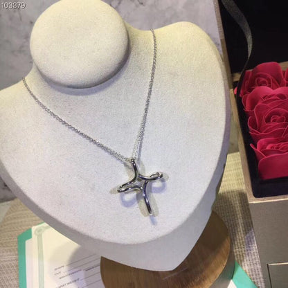 [Corinne]CROSS NECKLACE STERLING SILVER MATERIAL
